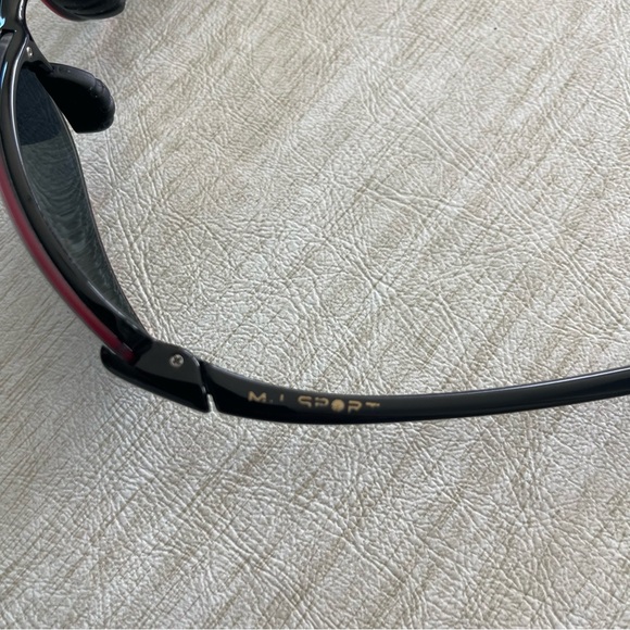 Maui Jim Makaha MJ-405-02 Polarized Sunglasses - Picture 11 of 16